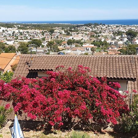 Precioso Apartamento Con Vista Al Mar Calafell Buitenkant foto