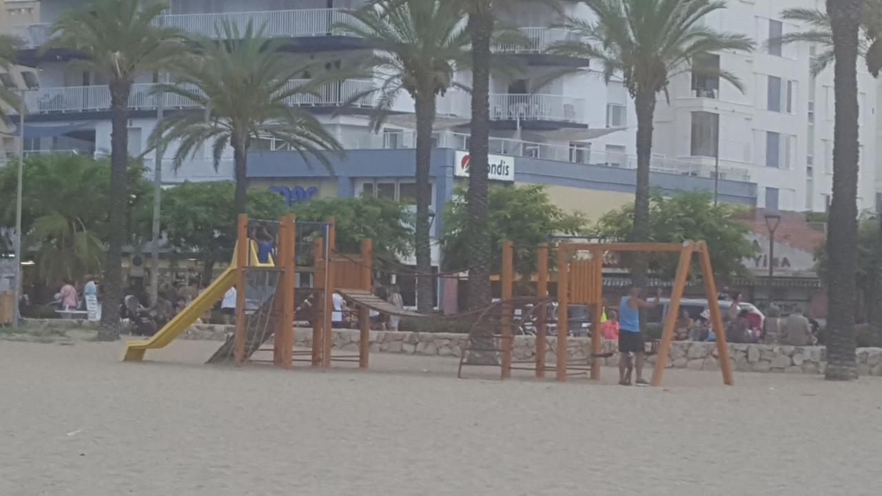 Precioso Apartamento Con Vista Al Mar Calafell Buitenkant foto